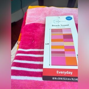 Beach towel NWT
